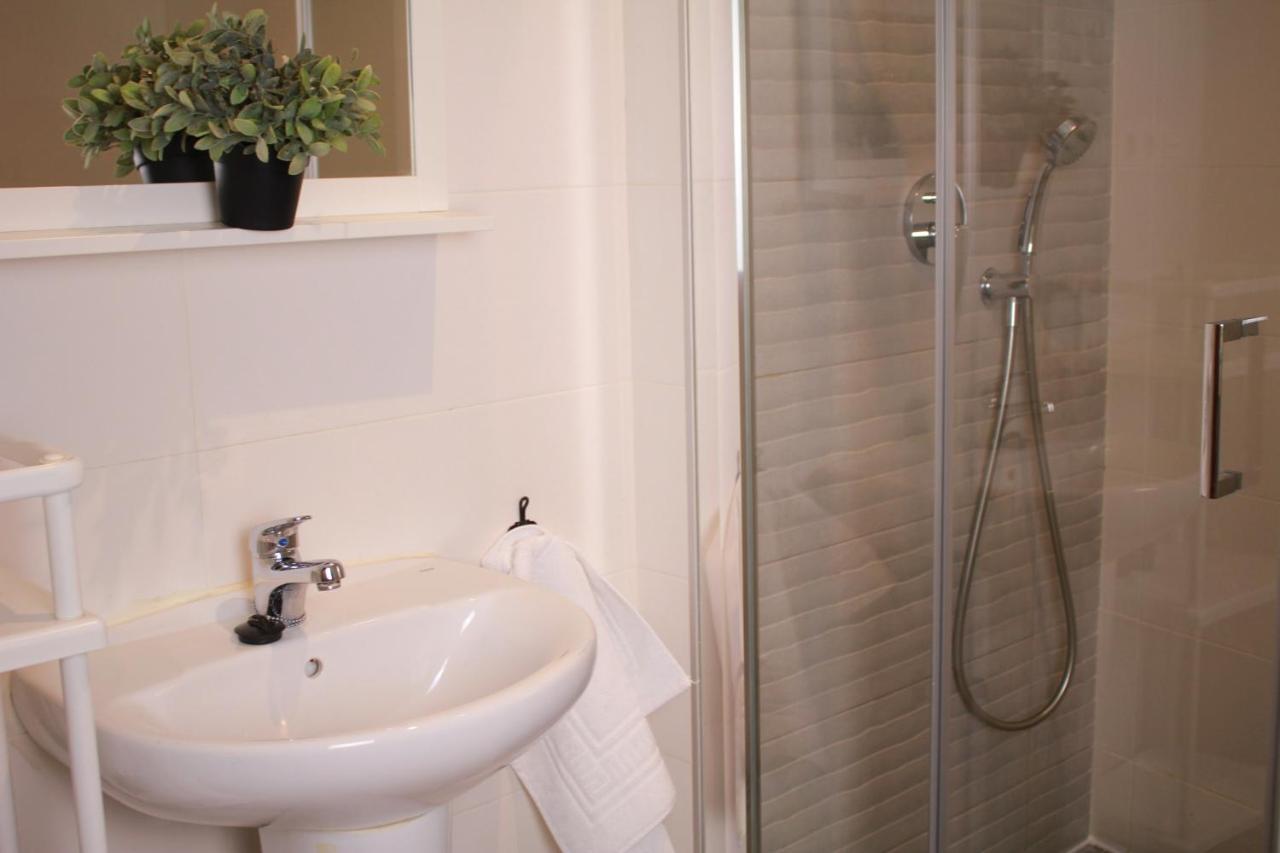 Zahira Suites Granada Ngoại thất bức ảnh