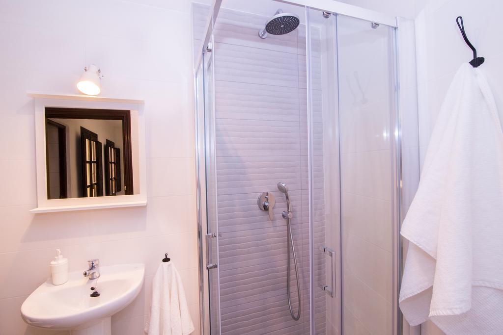 Zahira Suites Granada Ngoại thất bức ảnh